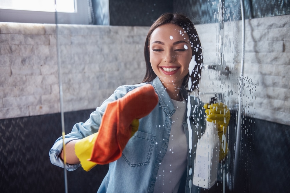 How to prevent a shower from getting dirty